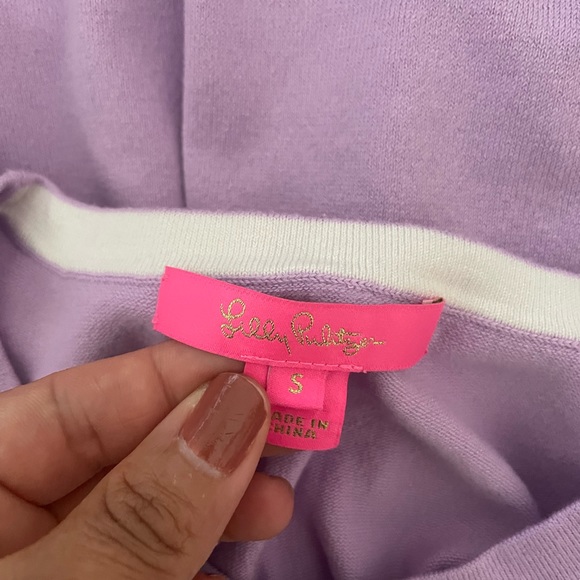 Lilly Pulitzer lilac bell sleeve sweater with gold and white detail size small - Picture 3 of 9